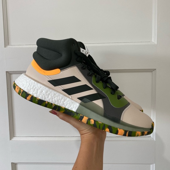 Adidas Men's Marquee Boost Low Basketball Shoe Size 14 1/2 - Picture 8 of 15